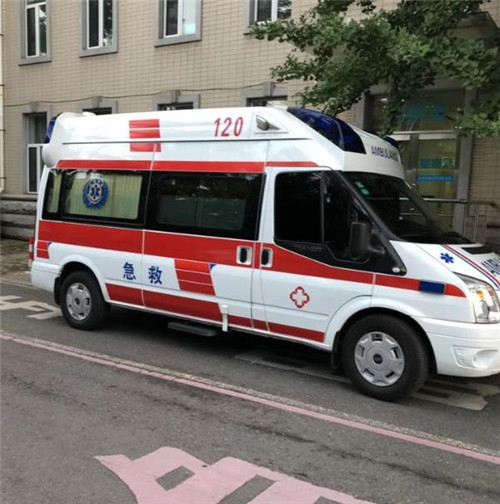 万山选择我们的救护车出租,开启安心转院之旅